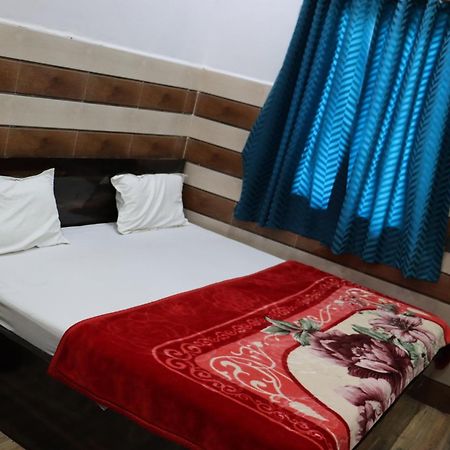 K.D.Dham Near Prem Mandir1 Hotel Vrindavan Exterior photo