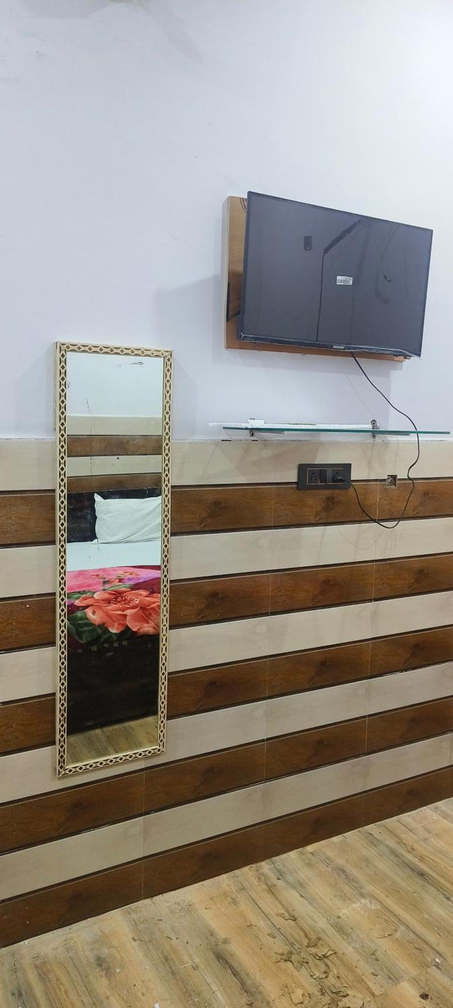 K.D.Dham Near Prem Mandir1 Hotel Vrindavan Exterior photo