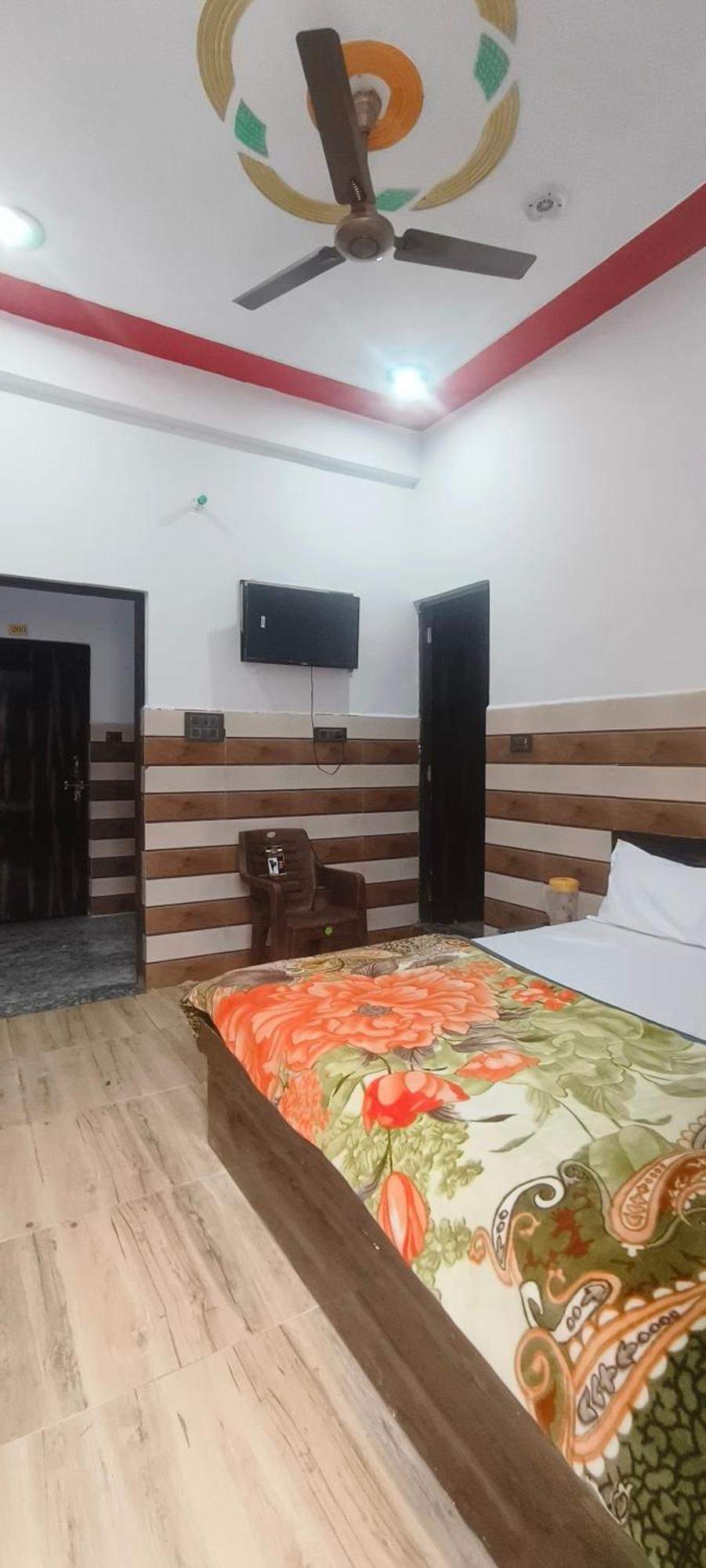 K.D.Dham Near Prem Mandir1 Hotel Vrindavan Exterior photo