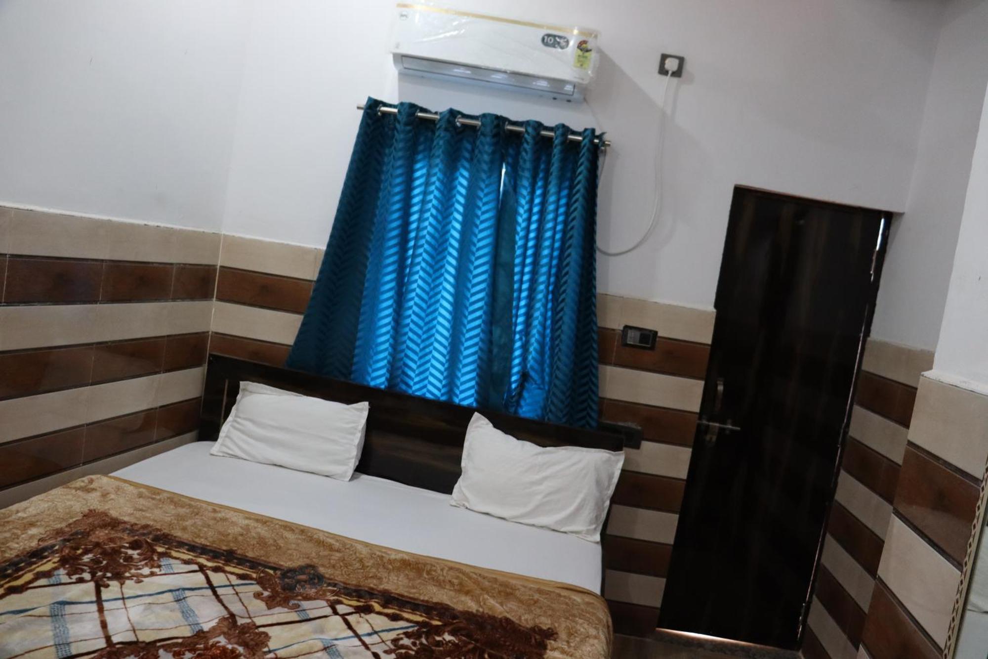 K.D.Dham Near Prem Mandir1 Hotel Vrindavan Exterior photo